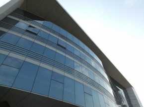 建筑中空玻璃破裂原因探析與規避