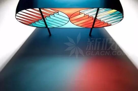 彩色玻璃在家居裝飾中的應用