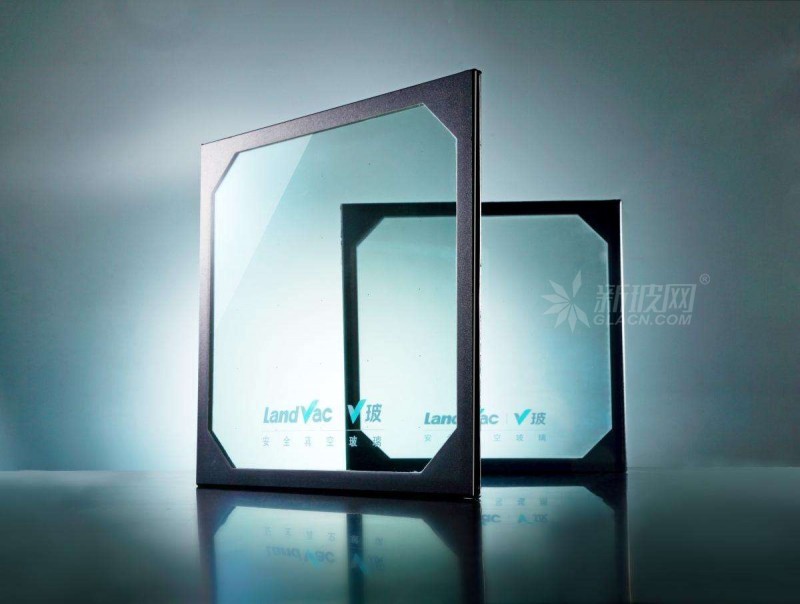 蘭迪V玻通過建筑安全玻璃標(biāo)準(zhǔn)的沖擊測試