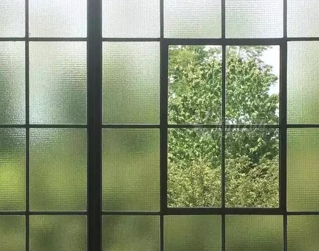 誰說玻璃一定要通透無比？