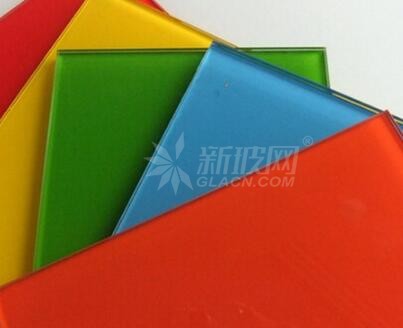 絲印玻璃與烤漆玻璃有什么區(qū)別？