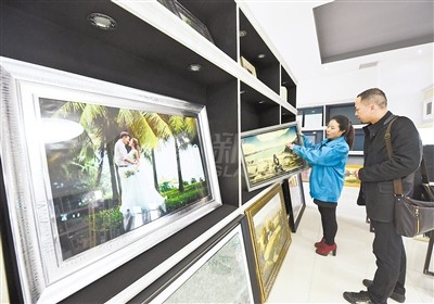 砥礪奮進的五年 沙河玻璃“綠”起來