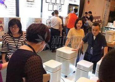 奧司汀空氣凈化器采用的玻璃纖維HEPA可用超2年