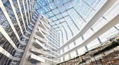 可貼在玻璃窗上的透明光伏技術研發成功
