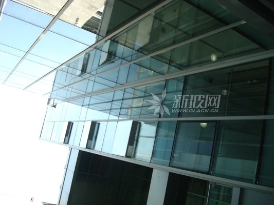 玻璃隔熱涂料防止玻璃透陽光熱