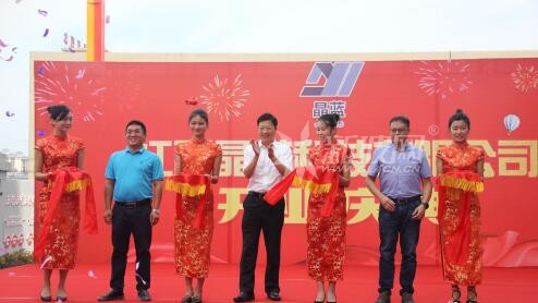 安源：蓋板玻璃全自動生產線歷時百余天建成投產