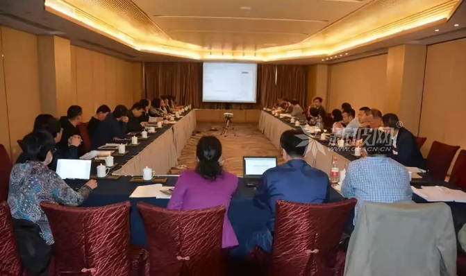 SAC/TC377標委會二屆二次全會暨2018年全國日用玻璃標準化工作會議召開
