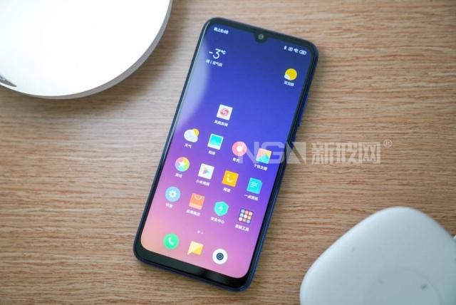 為什么高端手機都用玻璃材質？