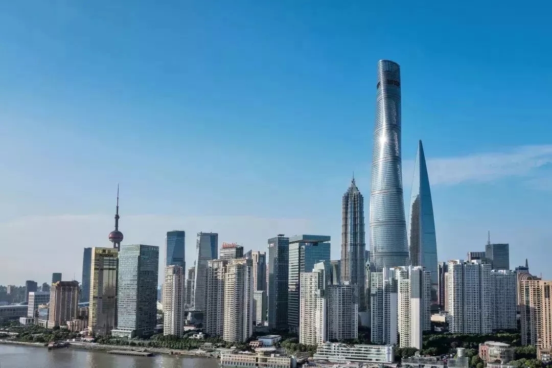 《流浪地球》中，上海中心大廈的玻璃讓人驚呆！