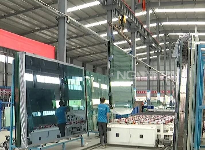 下游陸續復工，玻璃廠家繼續壘庫