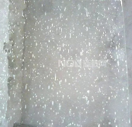 玻璃氣泡中的氣體，來(lái)源于哪幾個(gè)方面？