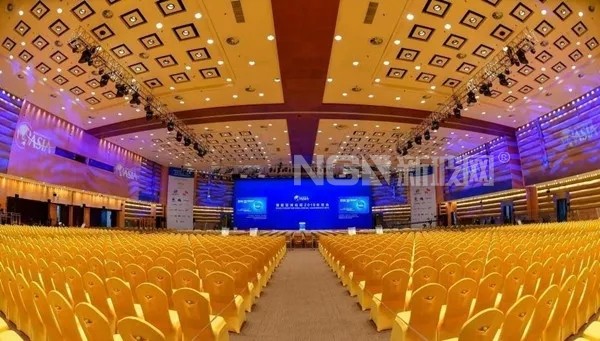 2019中國建材家居與房地產(chǎn)產(chǎn)業(yè)融合峰會12月28日博鰲亞洲論壇會場舉行