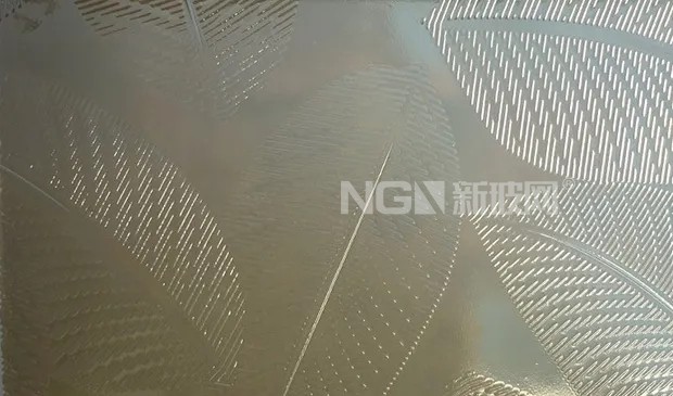 玻璃上擦不掉的臟東西究竟是什么？