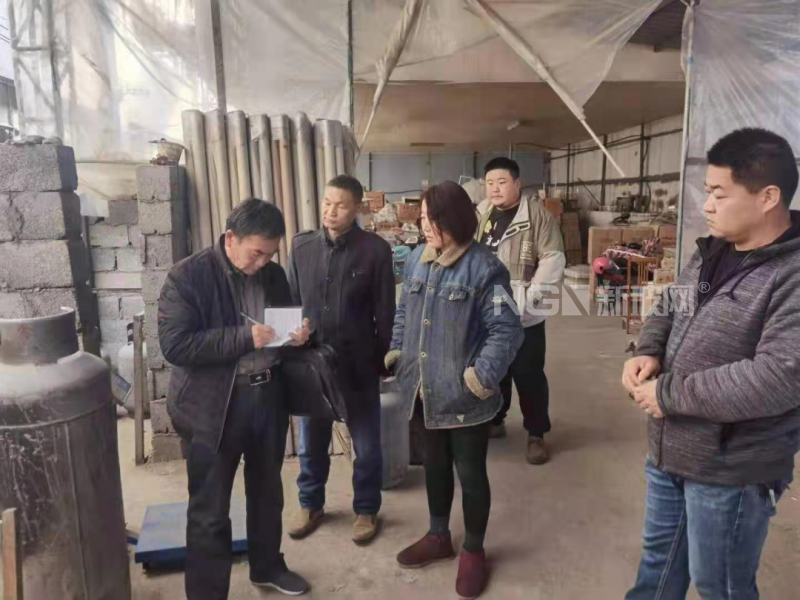 平邑縣應急局開展玻璃口杯行業(yè)專項執(zhí)法檢查