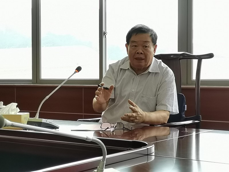 耀玻璃董事長(zhǎng)曹德旺：天幕玻璃是方向 看好德國(guó)鋁飾件