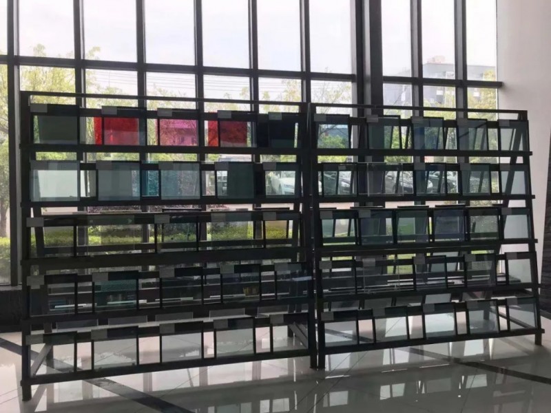 時代中國地產蒞臨雄港玻璃開展戰略合作考察