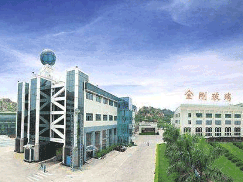 金剛玻璃異質(zhì)結(jié)光伏項目主要生產(chǎn)設(shè)備均已完成進(jìn)場