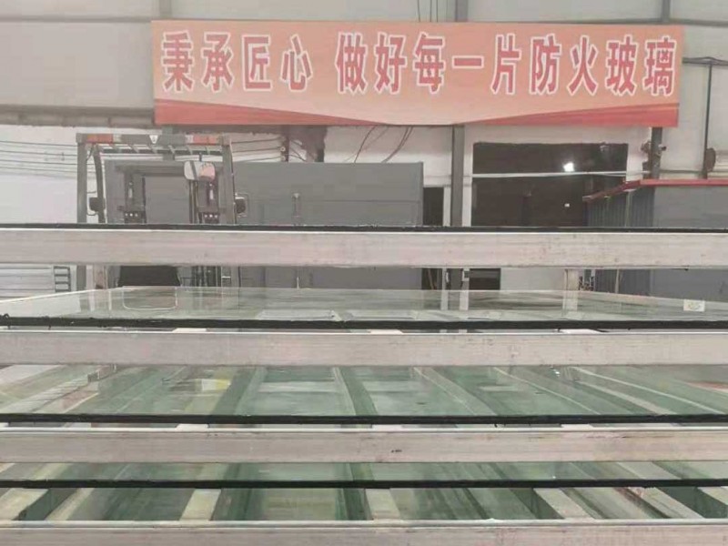 福威玻璃