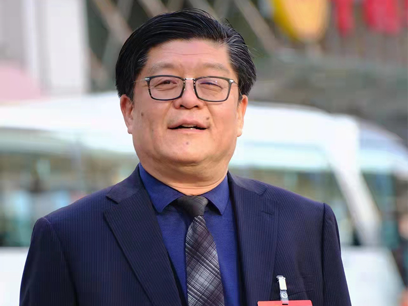 全國人大代表、金晶集團董事長王剛：開展既有建筑分布式光伏改造 激活萬億新興市場