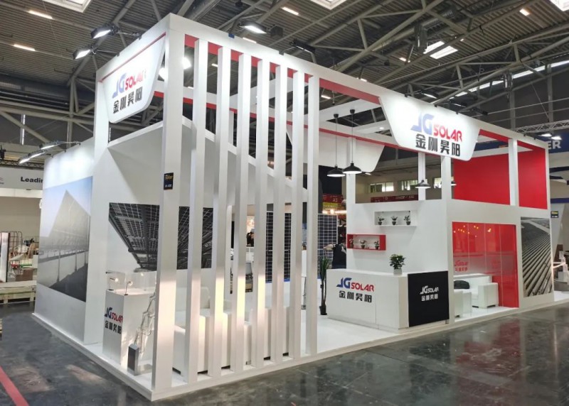 金剛玻璃首次亮相歐洲最大光伏展會Intersolar