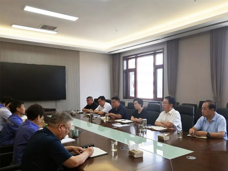 韓旭帶隊赴河北迎新玻璃集團總部溝通對接