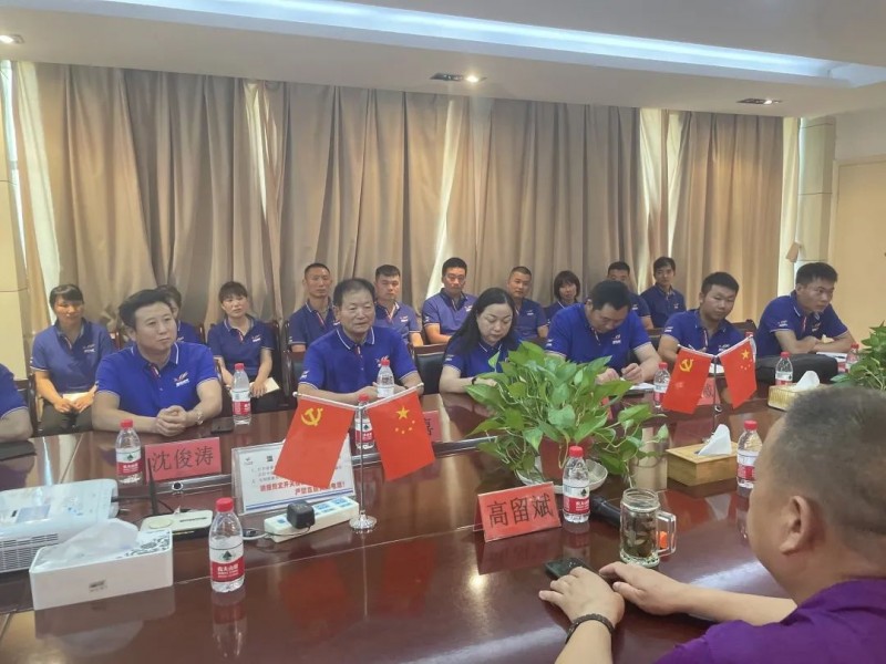 洛陽金甲走進(jìn)河南北方永盛摩托車有限責(zé)任公司參觀學(xué)習(xí)