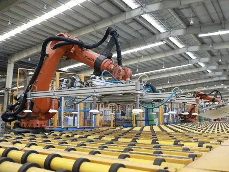 光伏玻璃龍頭福萊特34億再收礦