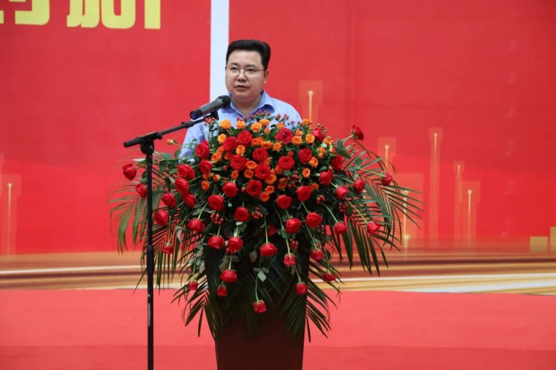 安徽南玻總經(jīng)理康正輝致辭