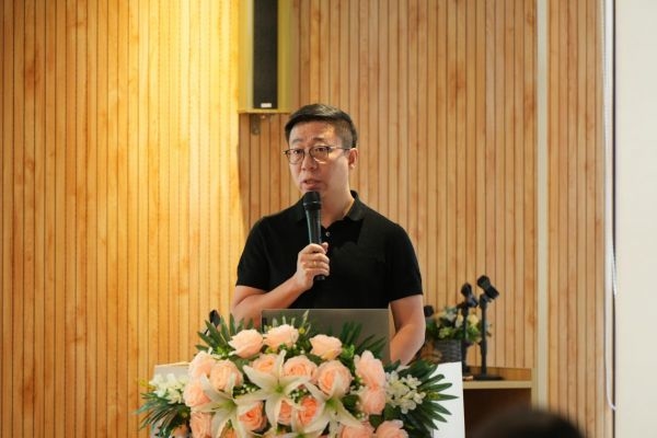 湖南旗濱玻璃副總經理梁爽