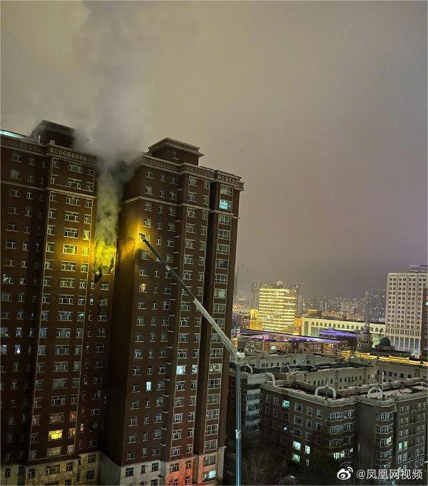 高層建筑防火警鐘！新疆一高層住宅樓發(fā)生火災(zāi)10人死亡