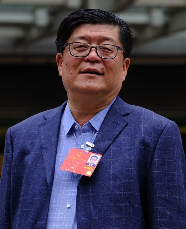 金晶集團(tuán)董事長(zhǎng)王剛：擁抱綠色趨勢(shì)，作碳中和時(shí)代的沖鋒者
