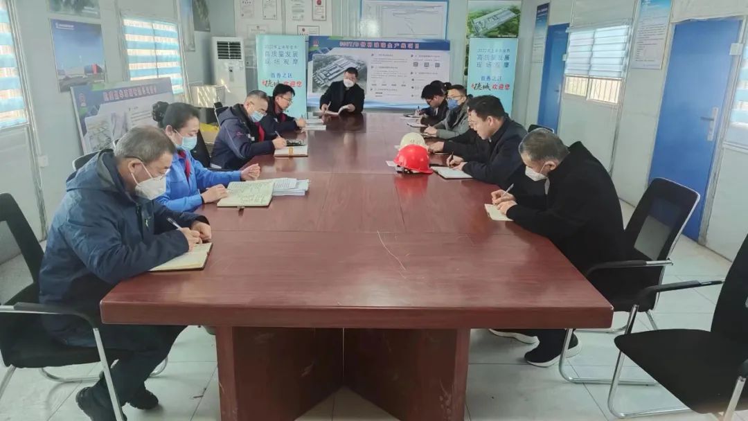 晶華玻璃800t/d特種玻璃生產線重點項目按下復工加速鍵！