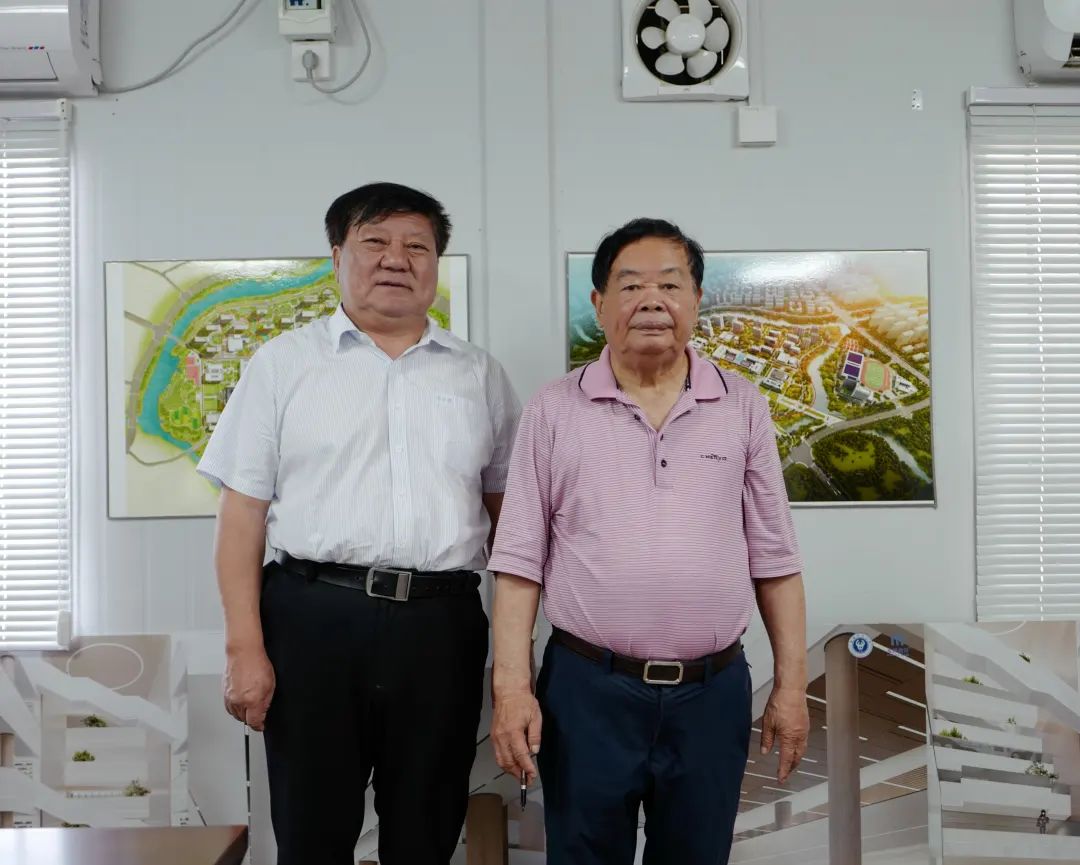 曹德旺與博源集團董事局主席戴連榮在福州會面
