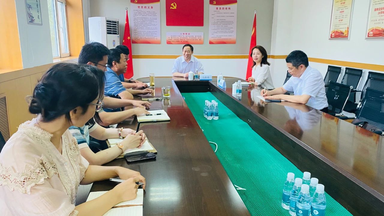 中國建材總院黨委書記、董事長馬振珠一行調(diào)研國檢集團秦皇島公司