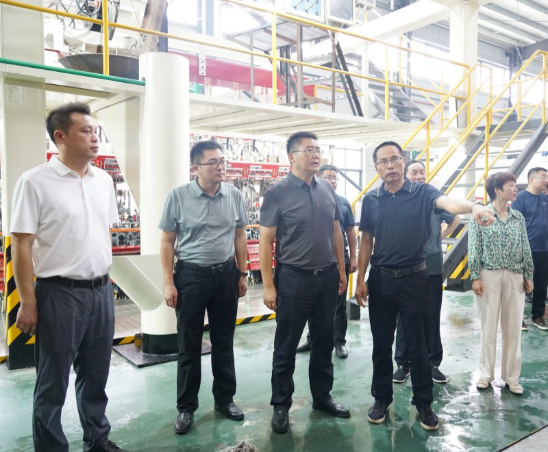 肖湘暉調(diào)研昱華玻璃制品有限公司環(huán)境問(wèn)題