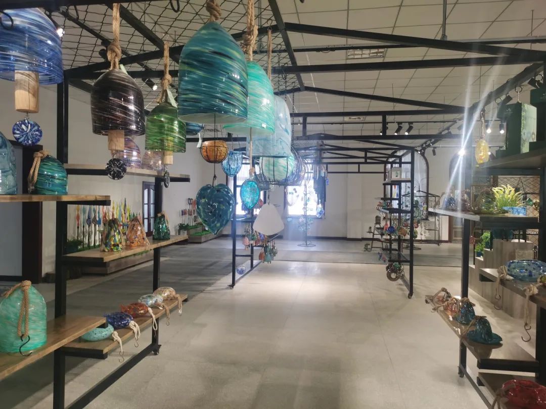 “遼陽飛天”：把手工玻璃工藝品做好做強做久
