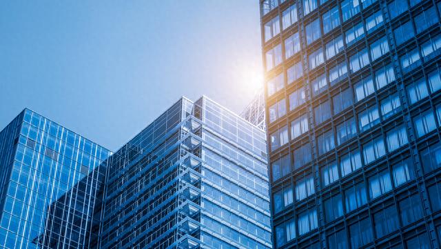 上海1.3萬棟玻璃幕墻建筑開始張貼“樓宇碼”，意欲何為？