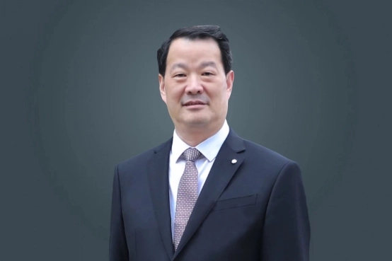 彭壽：勇攀玻璃創新高峰