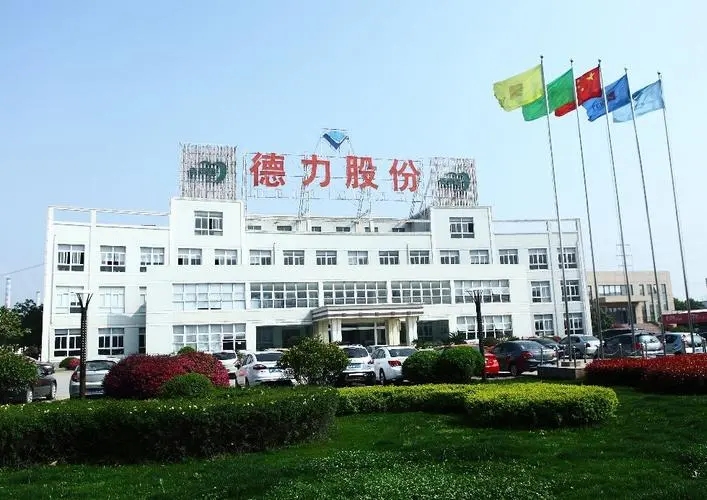 全球客商“買買買” 德力玻璃人氣高漲