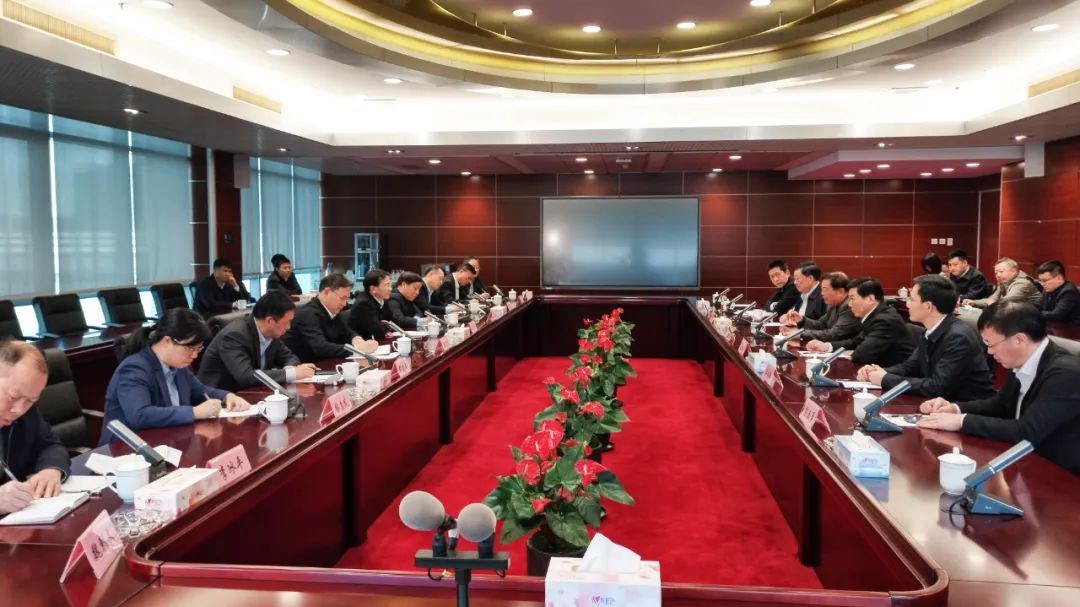 黃喜忠率團在福州市走訪福耀集團等企業