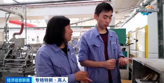 從技術員到科技帶頭人，湖北新華光技術工程師 胡向平“研發狂人”深耕光學玻璃領域二十載