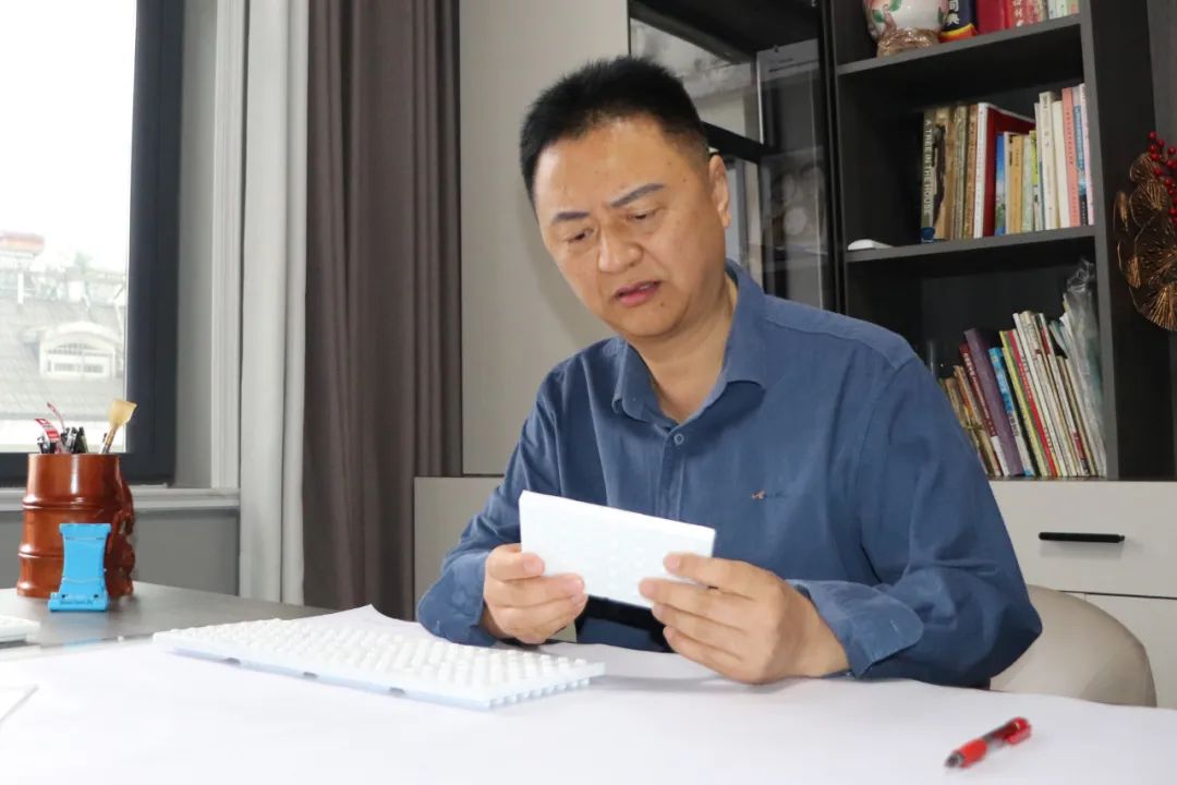 孟戰(zhàn)平:40年躬耕不輟 創(chuàng)造中國(guó)玻璃“加速度”
