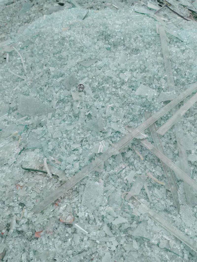 廢舊玻璃的蝶變“魔術”