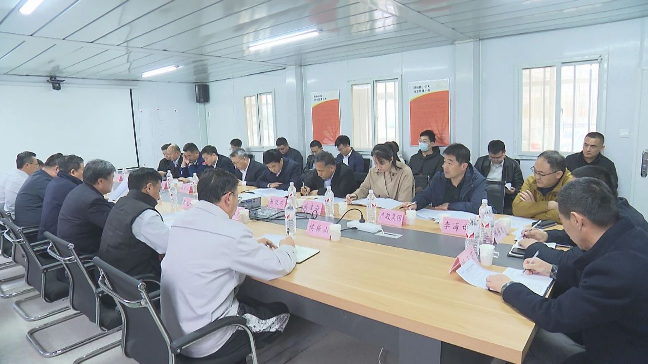 力諾特玻高端藥用包裝和光學玻璃項目座談會召開