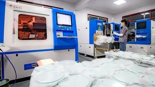 日產18萬個玻璃鍋蓋！解碼沙河一家玻璃企業的突圍之路