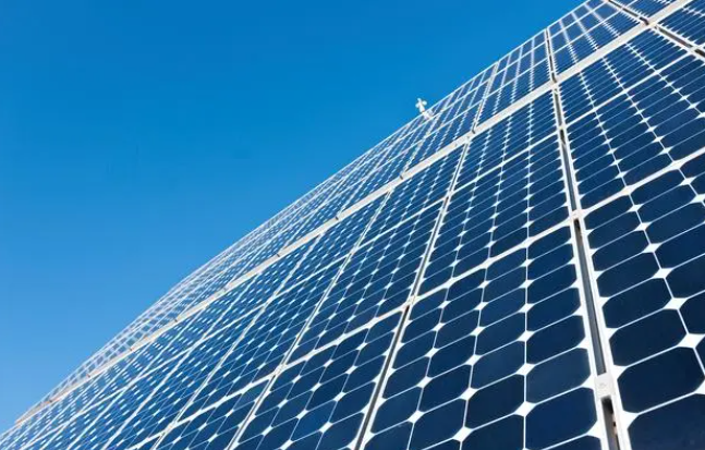 光伏玻璃龍頭2024年凈利潤預計下降超70%